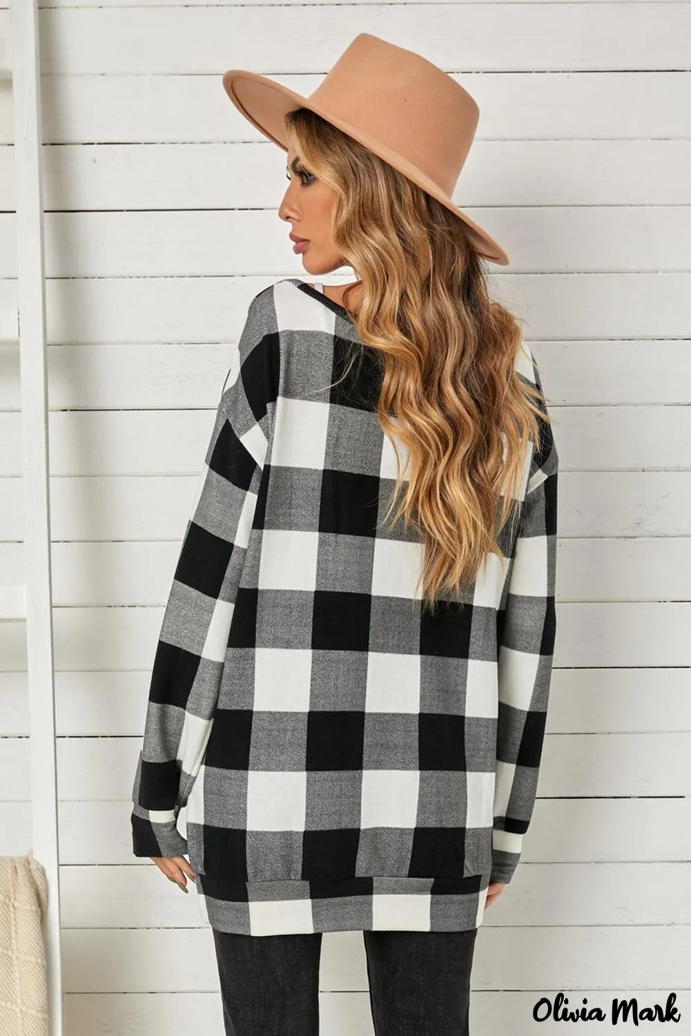 Deanwangkt - Plaid Kangaroo Pocket Long Sleeve Blouse