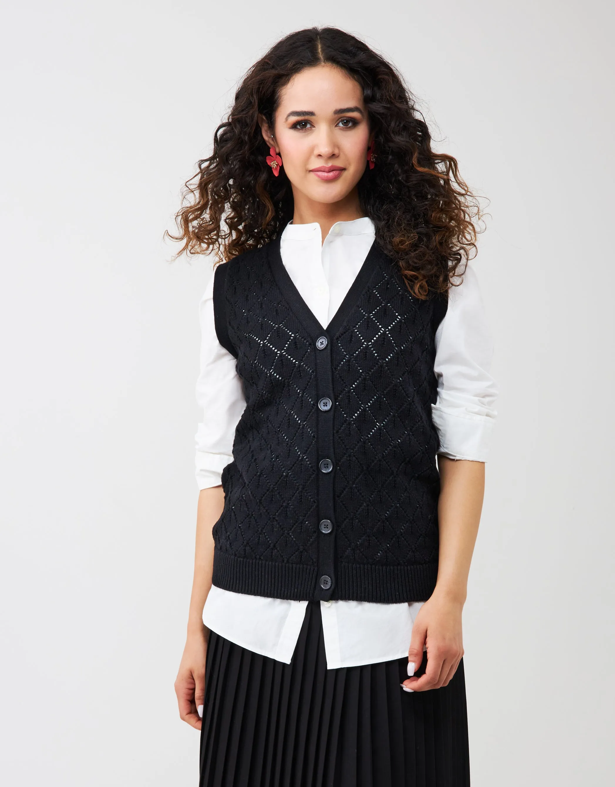 Diamond Pattern Knit Button Vest Black