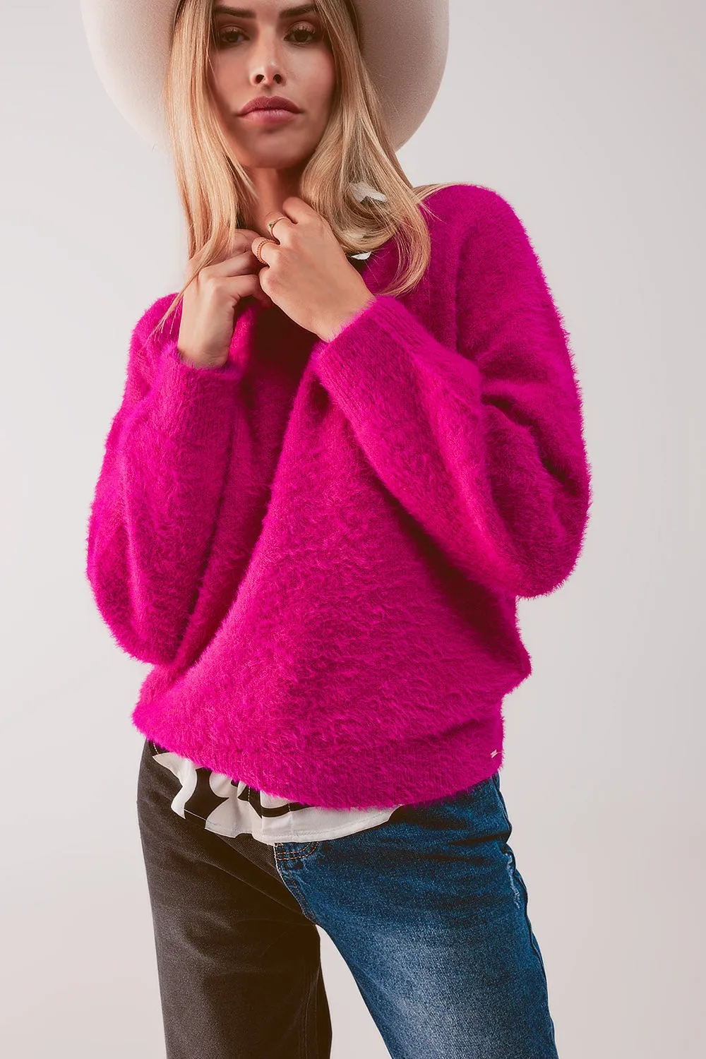 Fluffy Knit Jumper in Fuchsia