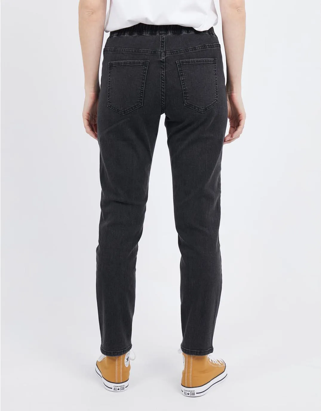 Juliette Jogger Jean - Washed Black