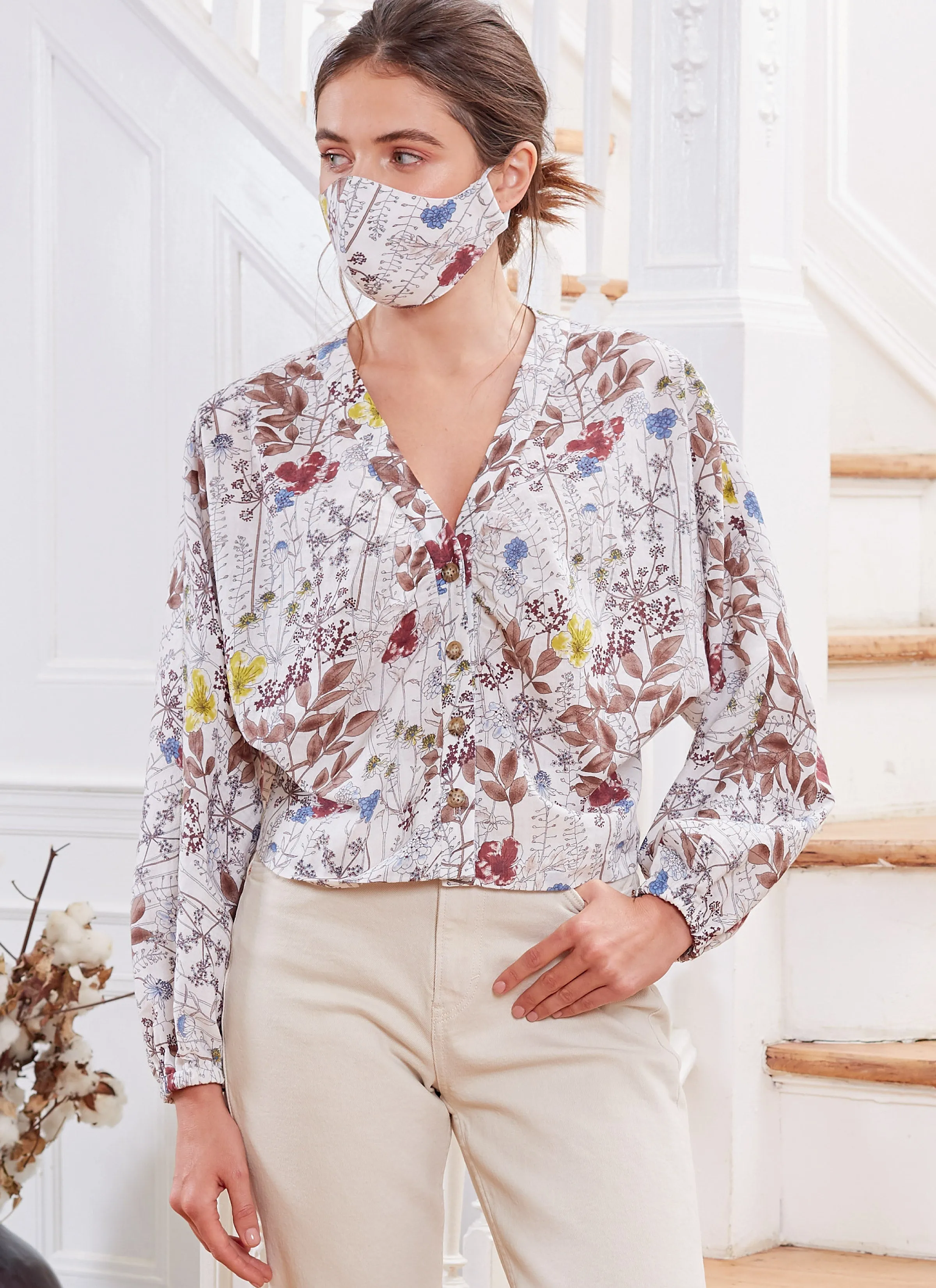 McCall's Pattern M8220 Misses' Tops & Mask